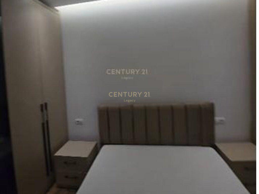 For rent 2+1+parking space near the Mortgage Office