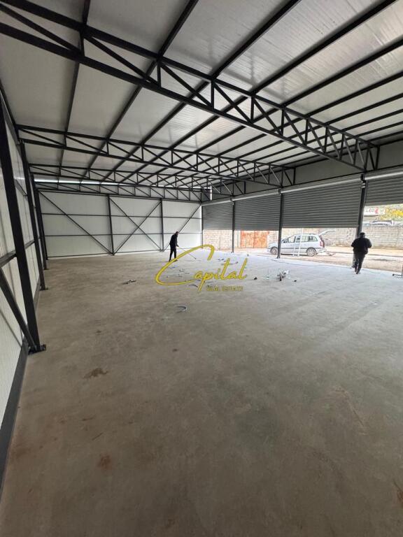 KAPANON ME QERA 200 M2 TUFINE 1.500 EURO