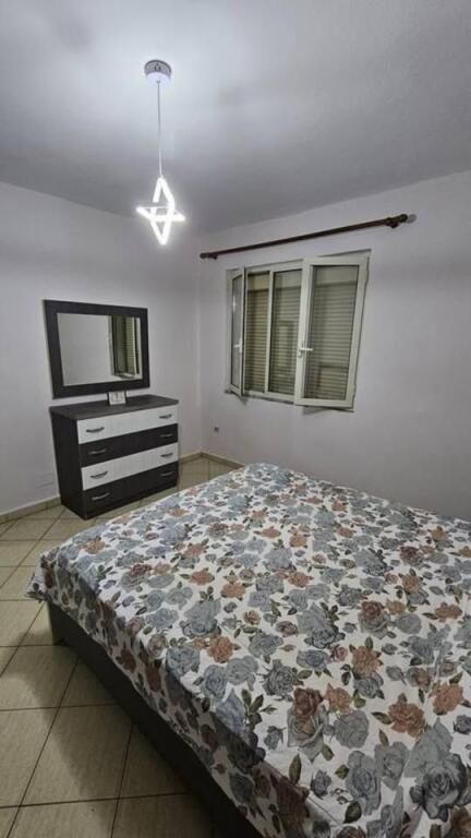 🏠Jepet Apartament 1+1 me Qera tek Shkolla e Baletit ne Rrugen e Elbasaneve