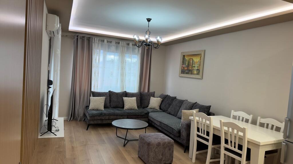 📣 QIRA Apartament 1+1 📍 Liqeni i Thatë, Tiranë