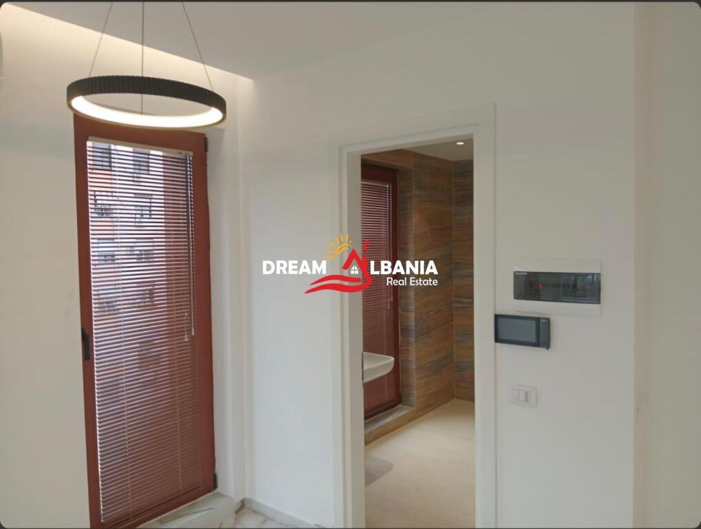 Locale per ufficio in affitto in Via Kavajes ID(42611383)