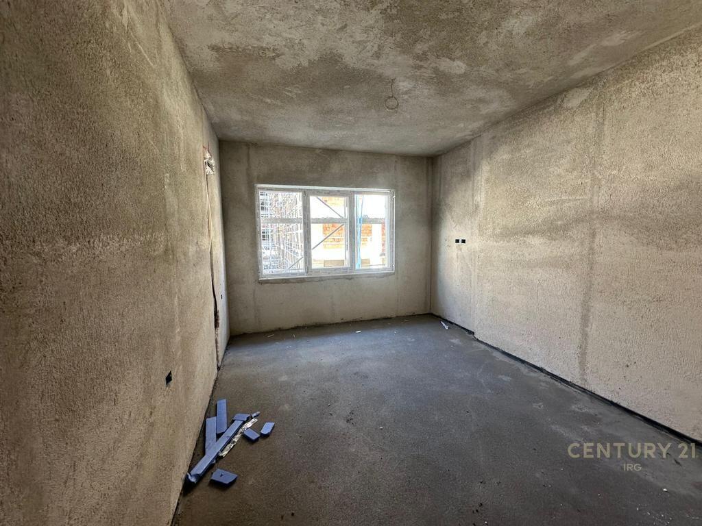 Apartment 1+1 at Univers City!