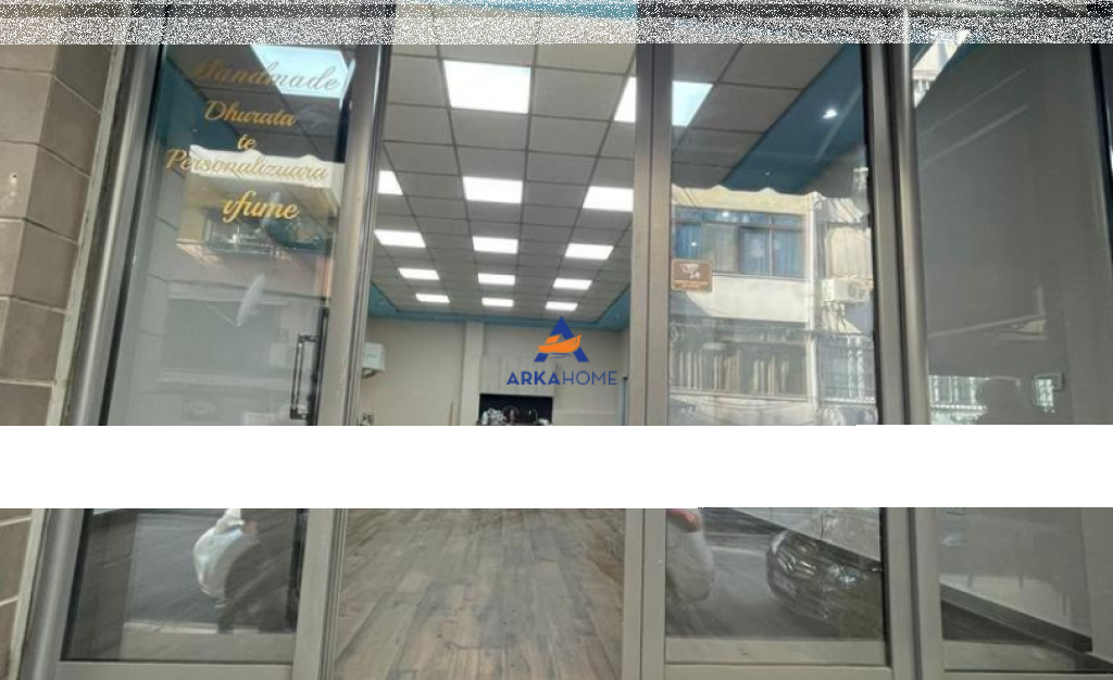 SHITET AMBIENT BIZNESI 80M2 "RRUGA ANDON ZAKO CAJUPI,BLLOK" 450.000 EURO