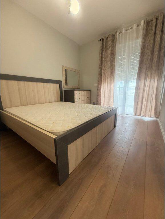 JEPET ME QERA APARTAMENT 1+1 NE FRESK