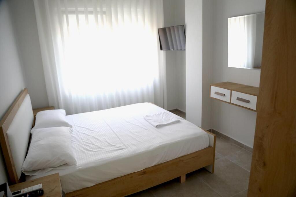 Apartament 1+1 per Qera ne Golem, Durres