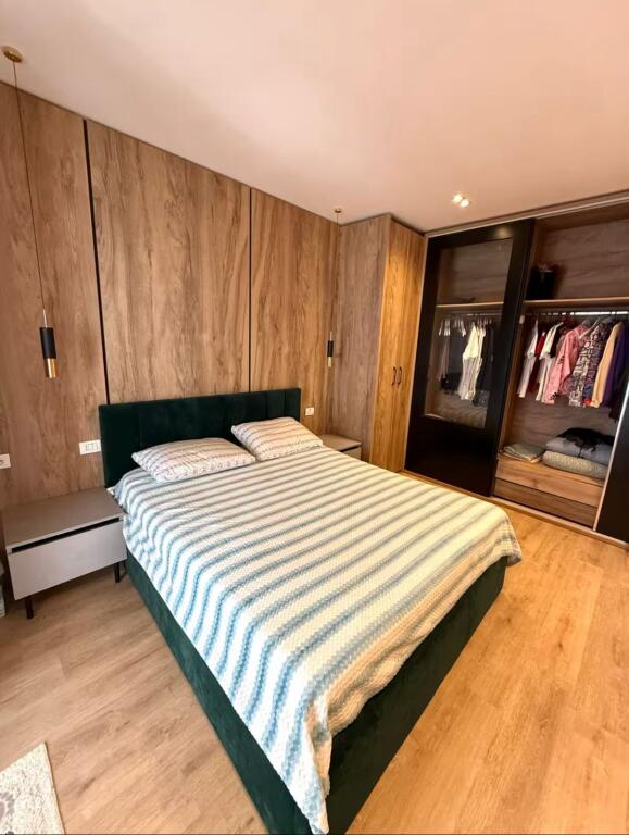 Appartamento 1+1 in vendita, vicino a Shkembi i Kavajes, Golem.