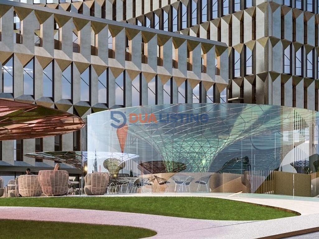 Lake Park Central – Near the "Air Albania" Stadium