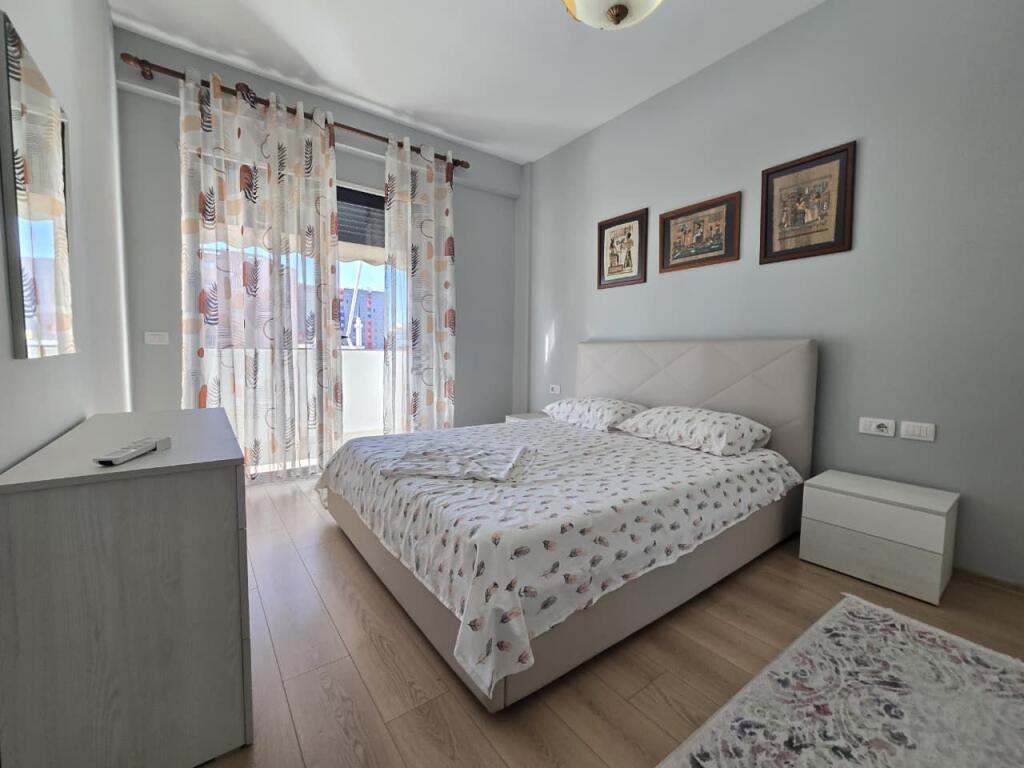 APARTAMENT 2+1 + PARKIM PER QERA TEK REZIDENCA OASIS