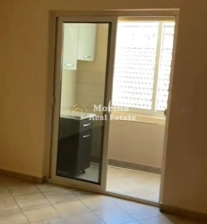 Qera, Apartament, 1+1, Shkolla e Baletit, 400 euro/muaj