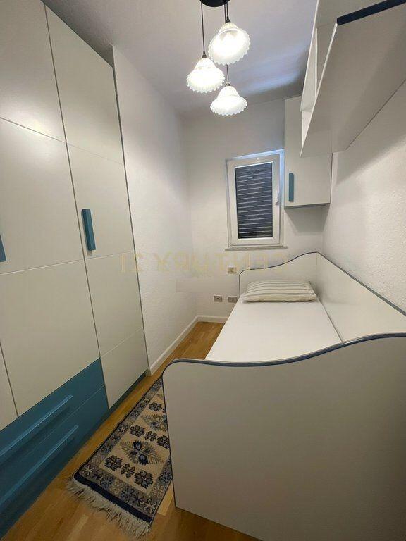 Apartament 2+1 me qera  Rruga e Kosovareve