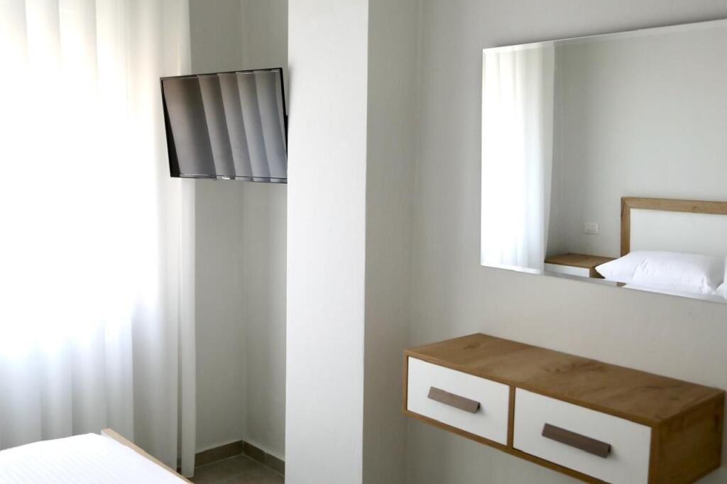 Apartament 1+1 per Qera ne Golem, Durres