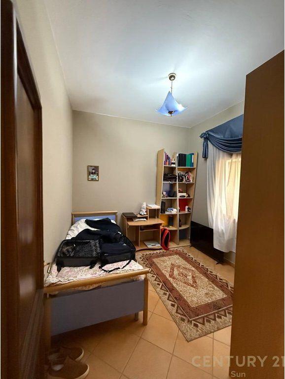 Villa su 2 piani in vendita a Don Bosko