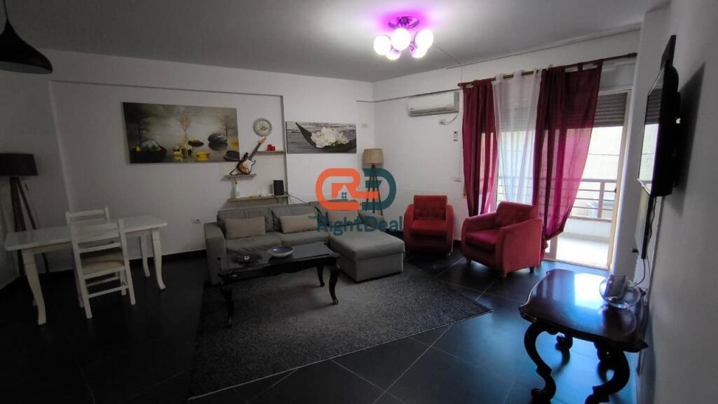OPPORTUNITY!!! In Don Bosko, Apartment 1+1 And Commercial Space With Dedicated Entrance For Sale!