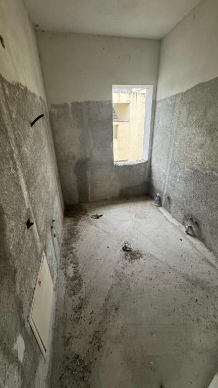 Casa privata in vendita a Kamëz – Costruzione di qualità, documentazione regolare!