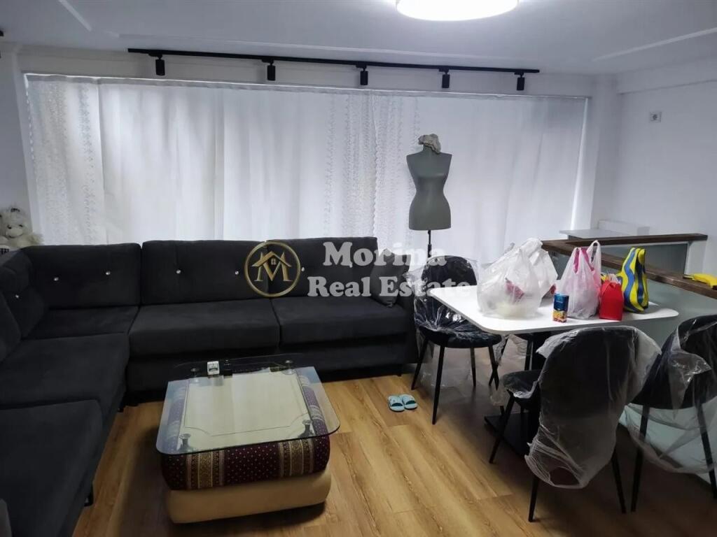 Qera, Apartament, 1+1, Yzberisht, 700 euro/muaj