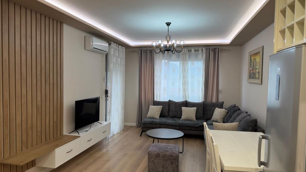 📣 QIRA Apartament 1+1 📍 Liqeni i Thatë, Tiranë
