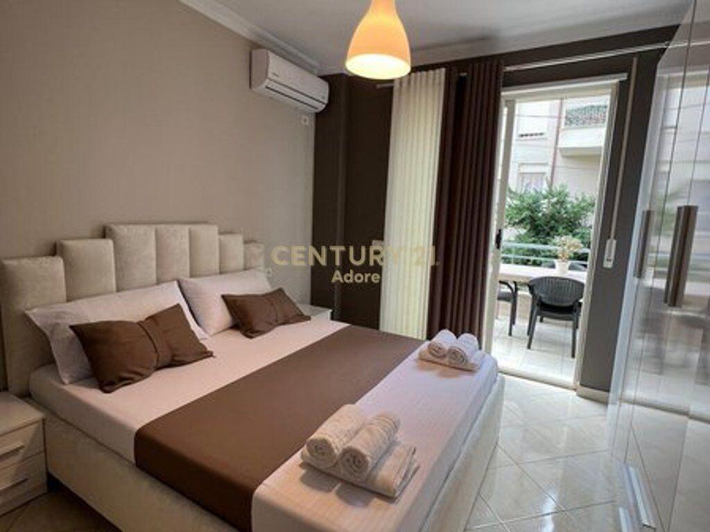 JEPET ME QIRA APARTAMENT 1+1 TEK LIQENI I THATE 600 € /Muaj