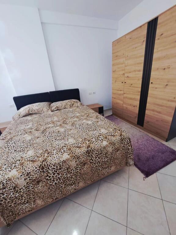 JEPET ME QIRA : Apartament 2+1+ 2/KOMPLEKSI MOLLA/ ASTIR
