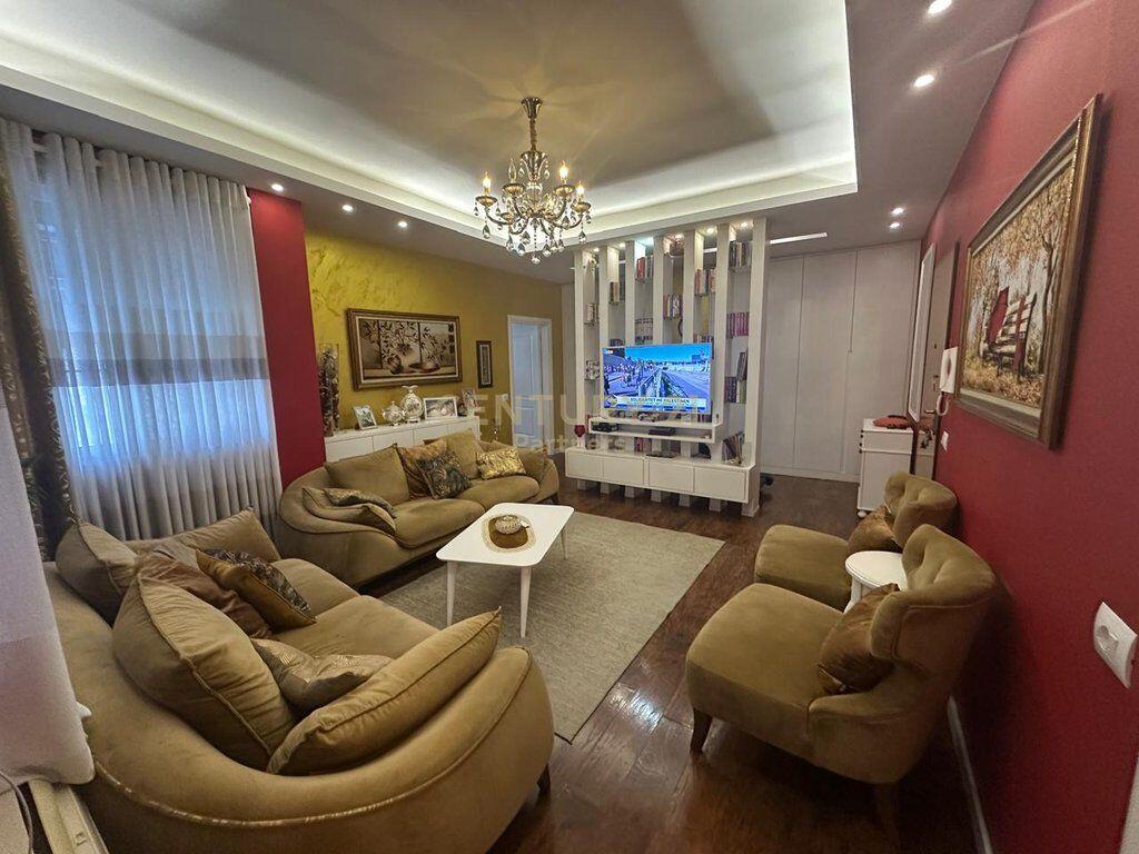 Apartament 1+1 Për Shitje në Kthesa e Kamzës