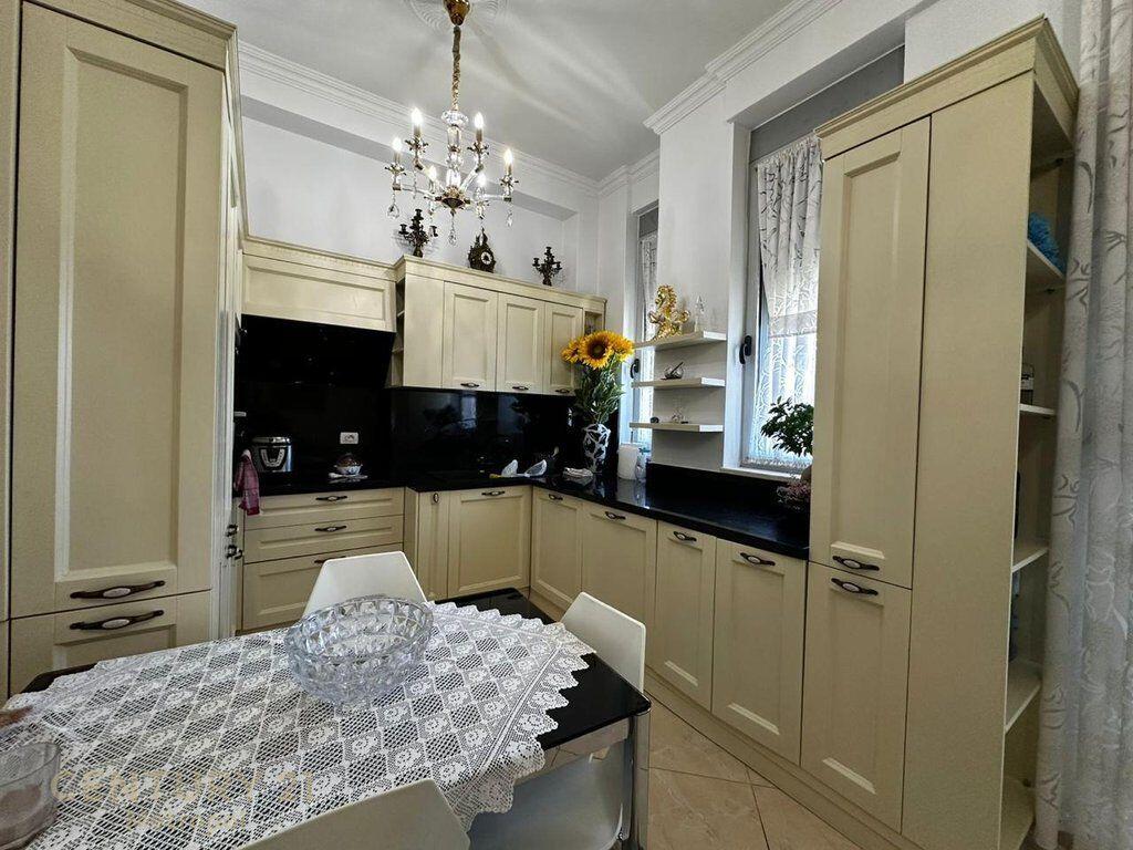 Apartament 1+1 per shitje te Selvia