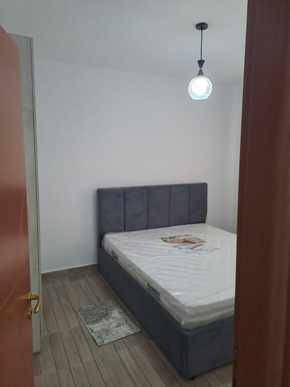 In affitto 1+1 LAPRAKE 400 mila lek