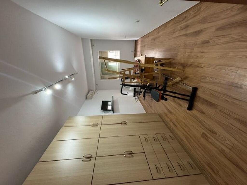 apartament 2+1 me qera ne yzberisht prane eco market