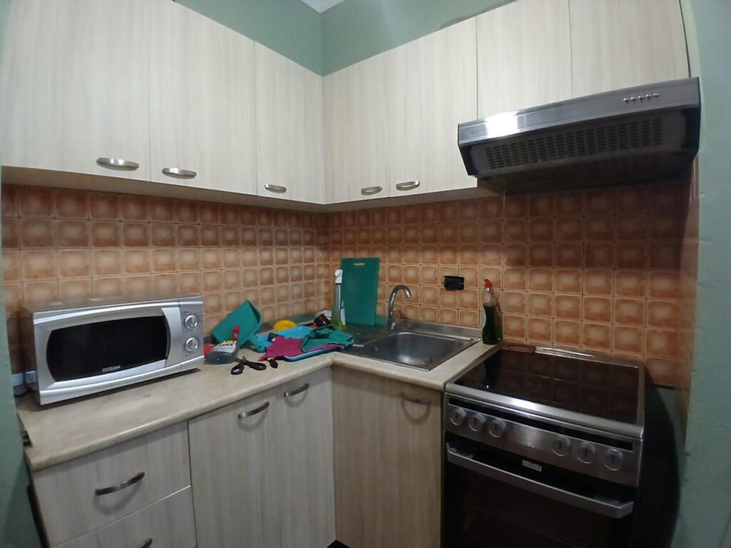 Jepet Me Qera Apartament 1+1+1 Ballkon