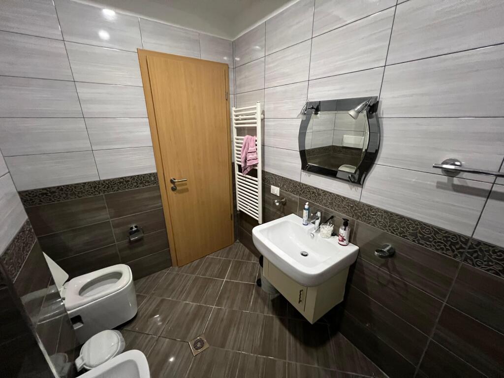 2+1 APARTMENT WITH PARKING SPACE FOR RENT IN ASTIR