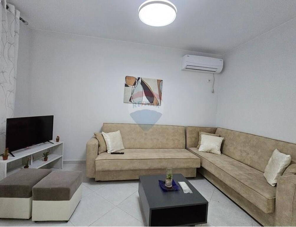 Apartament 1+1 me qira -Shkolla e Baletit