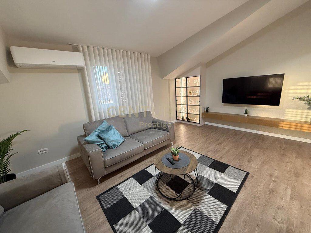 FOR RENT THIRD FLOOR A MODERN VILLA + PARKING SPACE, IN STUDENT CITY! 1,000 € /Month