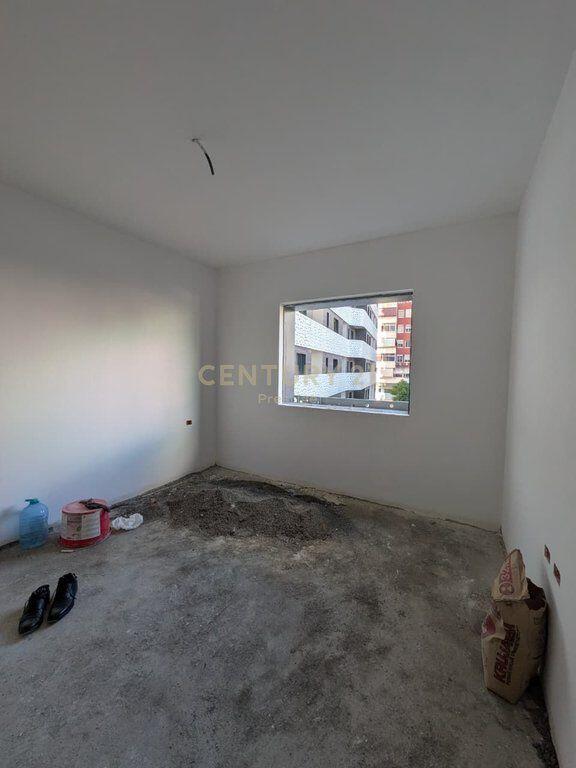 🏢 Vendesi in vendita Appartamento 2+1+2 a “Corner Residence”, Tirana – Investimento Premium