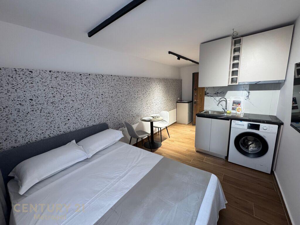 4 studios for sale in the Blloku area