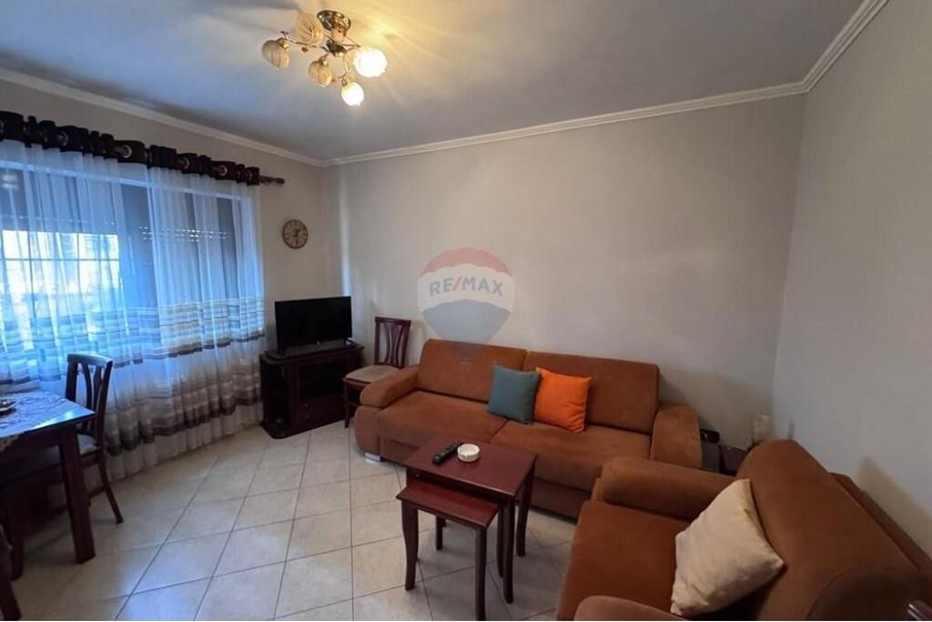 MINISTRY OF FOREIGN AFFAIRS, 1+1 APARTMENT FOR RENT Pazari i Ri !