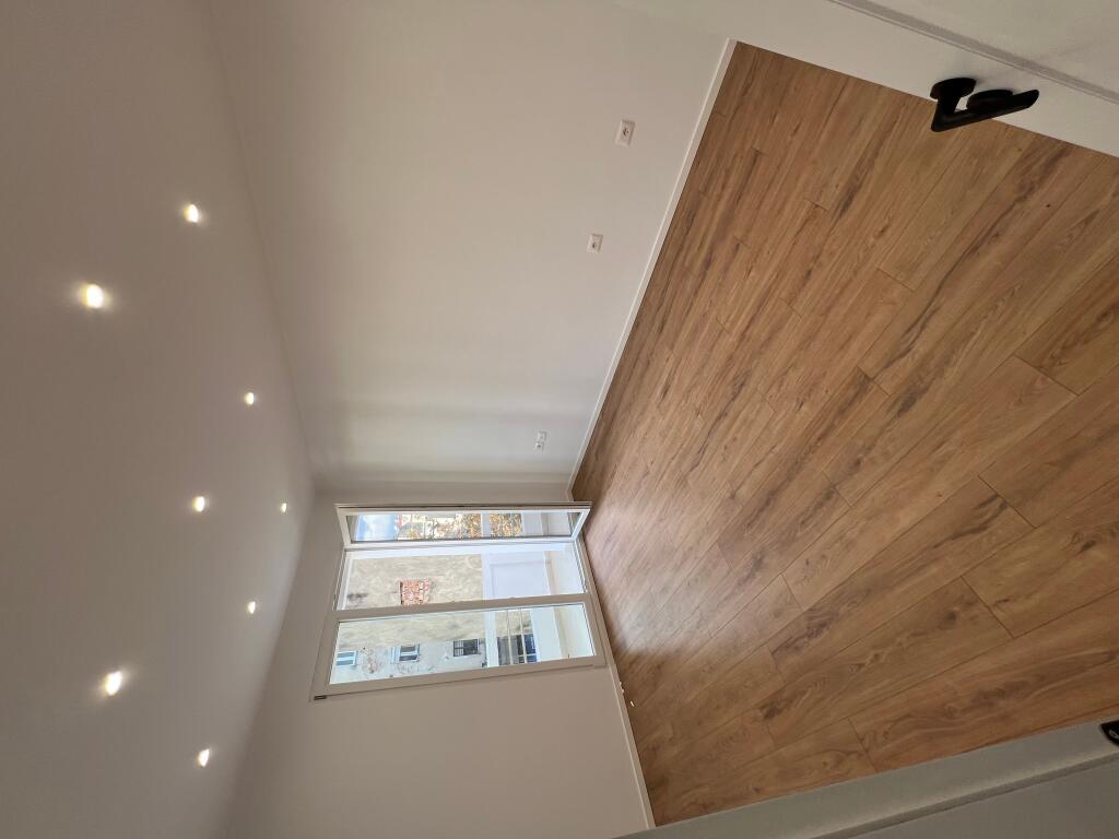 OKAZION—APARTAMENT 2+1 NE SHITJE TE RRUGA E DURRESIT