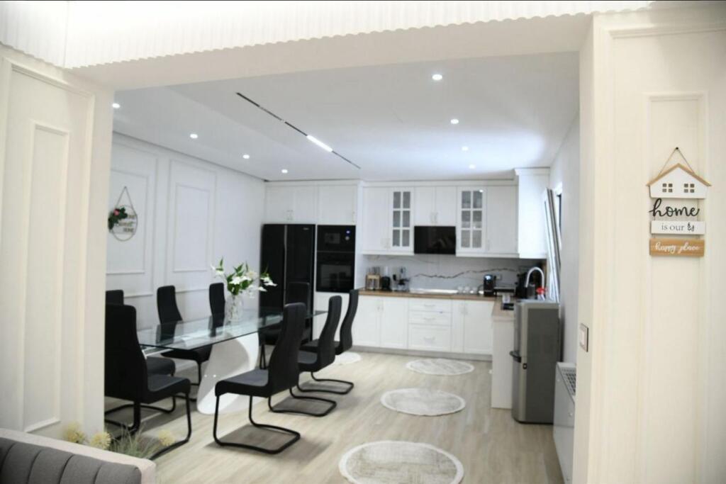 🏡 Shitet vilë moderne dhe komode në Durres 🏡