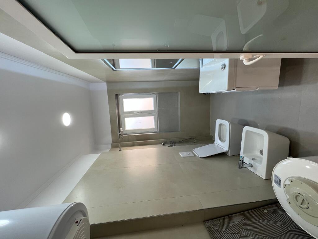 OKAZION—APARTAMENT 2+1 NE SHITJE TE RRUGA E DURRESIT