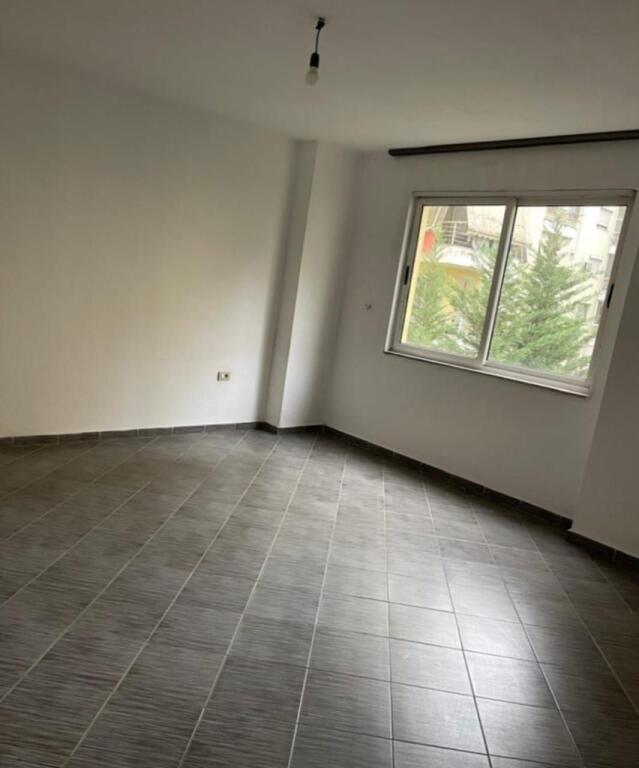 APARTAMENT 3+1 ME QERA - YZBERISHT