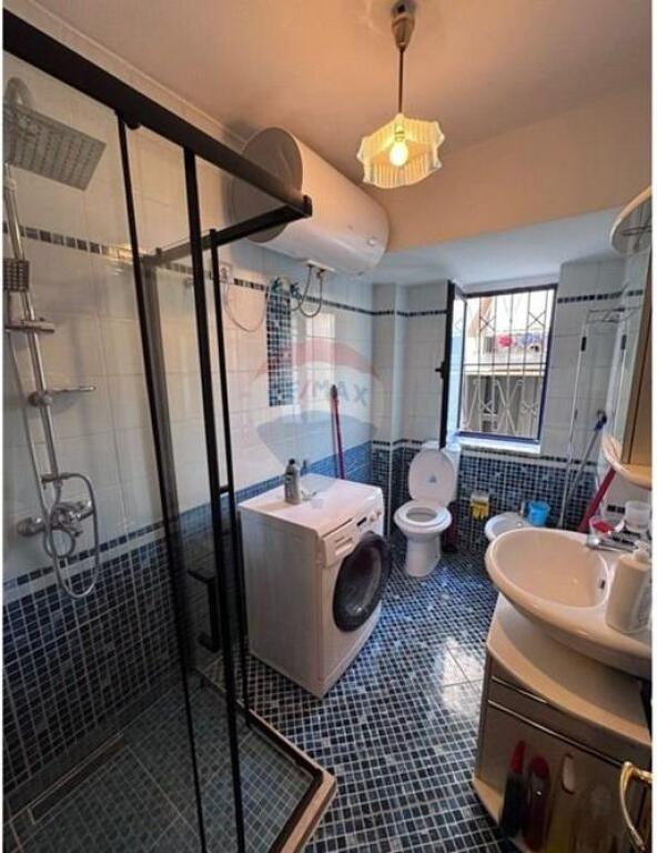 MINISTRY OF FOREIGN AFFAIRS, 1+1 APARTMENT FOR RENT Pazari i Ri !