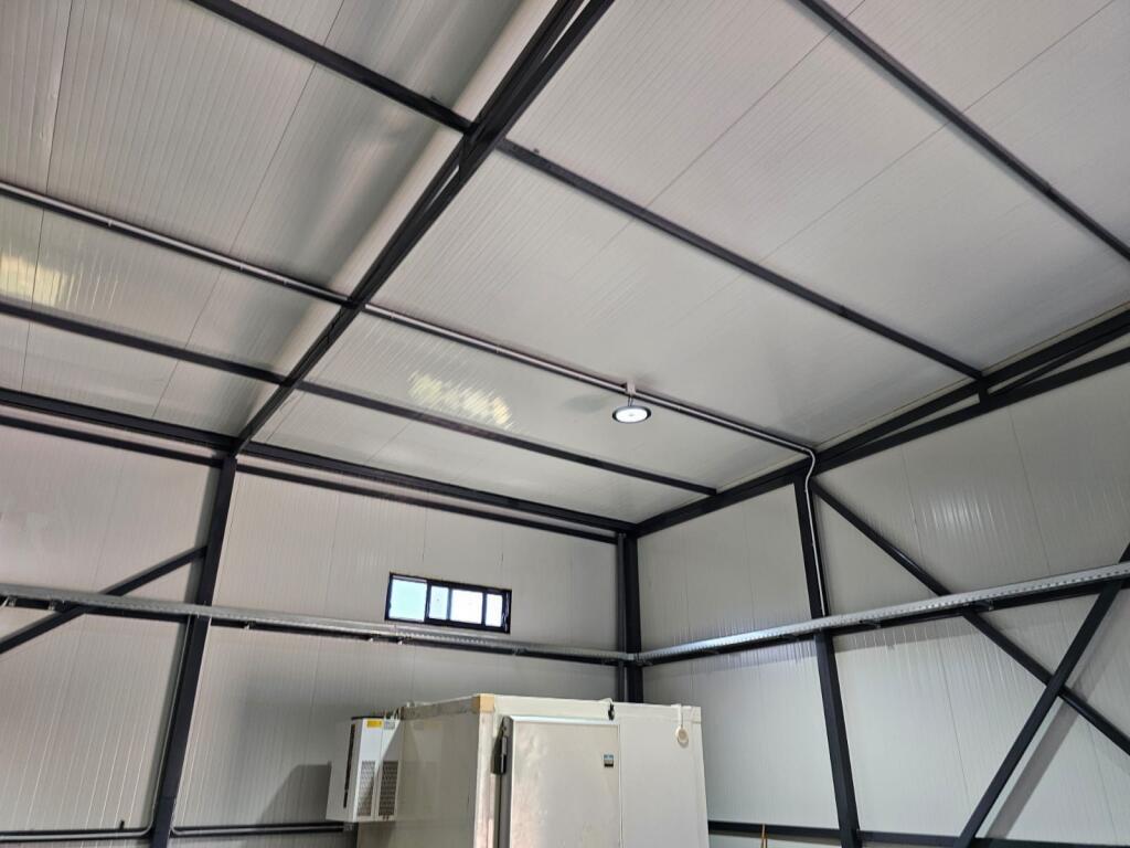 SHITET BIZNES USHQIMOR – GATI PËR PUNË!  Shitet biznes prodhimi dhe distribucioni majoneze &amp; ketchup me aktivitet aktiv në treg prej 10 vitesh.