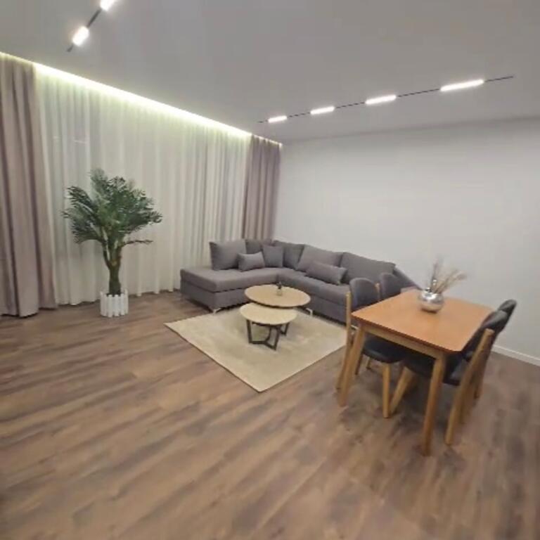 Jepet me qira 2+1+post parkimi prane Hipotekes