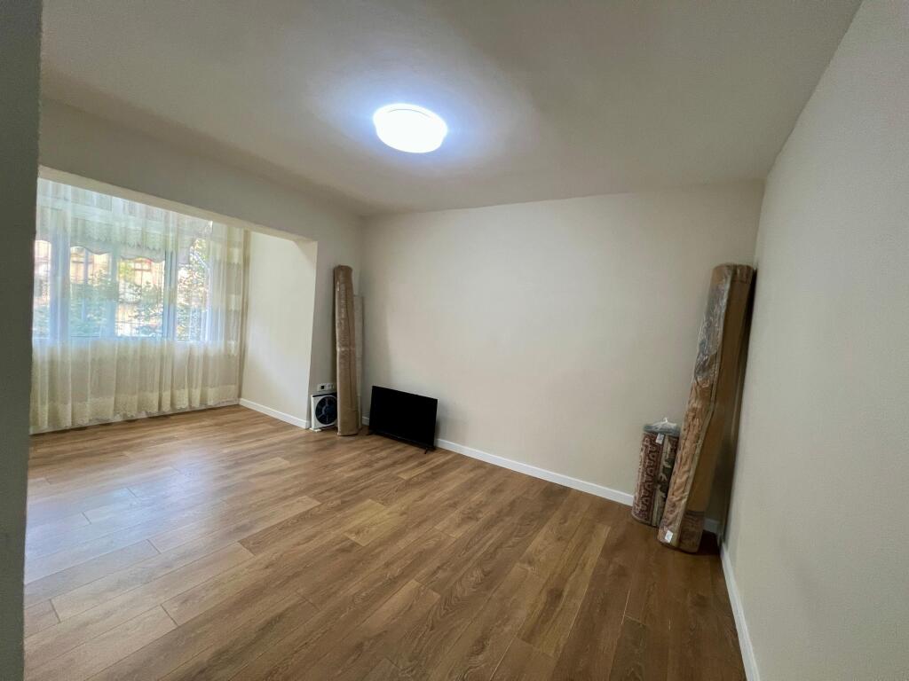 Jepet me qira apartament 1+1, përballë “Delijorgjit”, Tiranë.