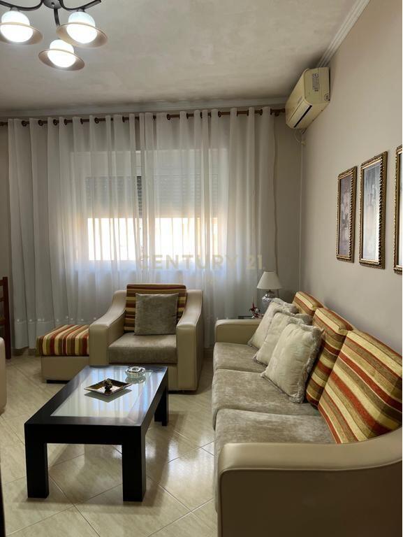 🏢 Apartament 2+1 me Qira – Pranë Ambasadës Amerikane, Tiranë