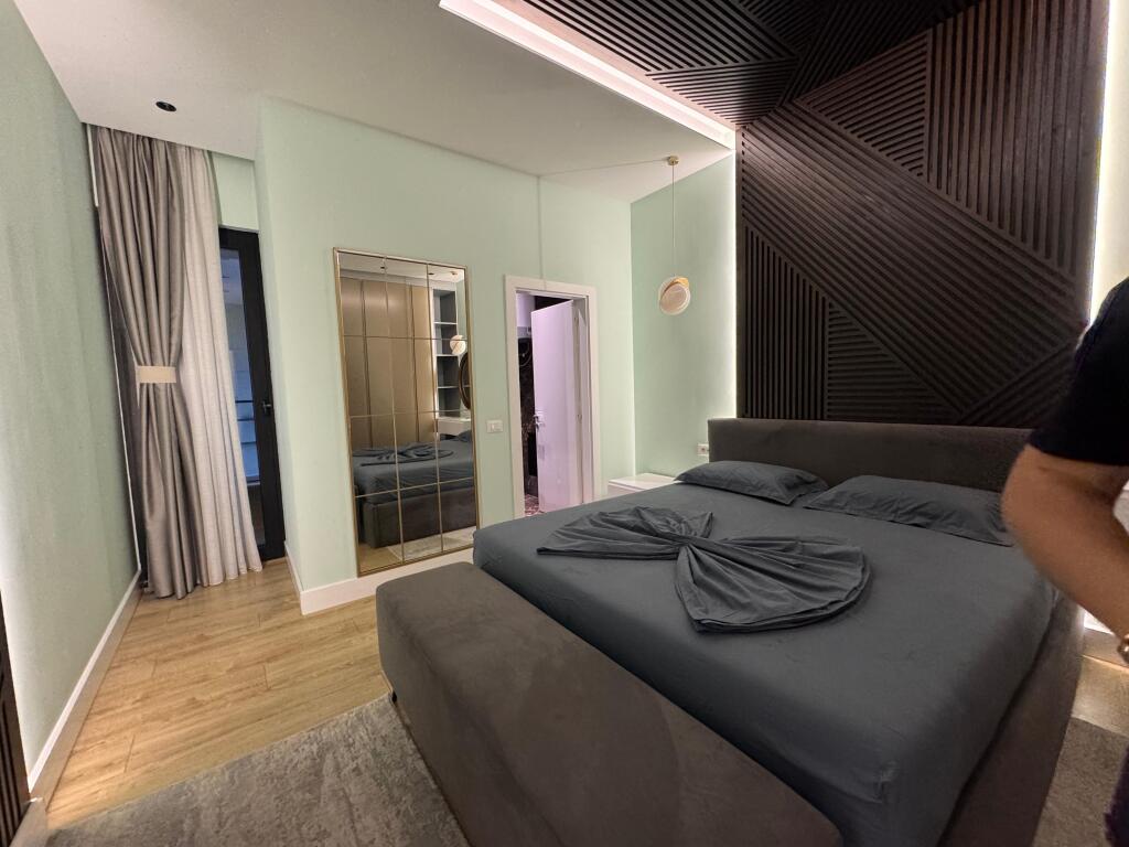 In vendita 2+1 Square 21