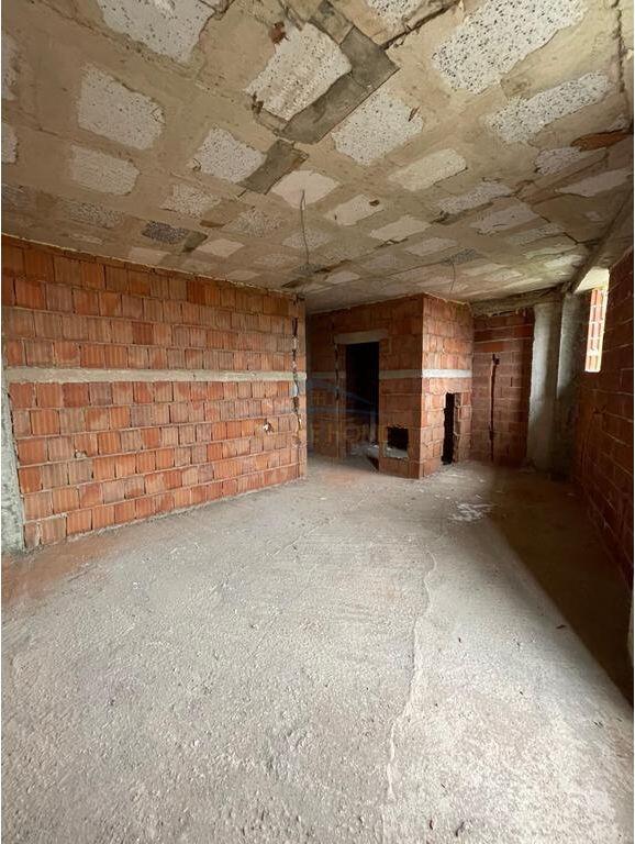 For sale, 1+1 Apartment, Ali Demi, Tirana