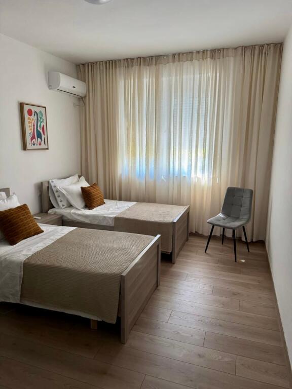 📣 SUPER RENT Apartment 2+1 📍 Center Tirana, Near Flora Cafe 🛣️ "Durresit" Street ✨