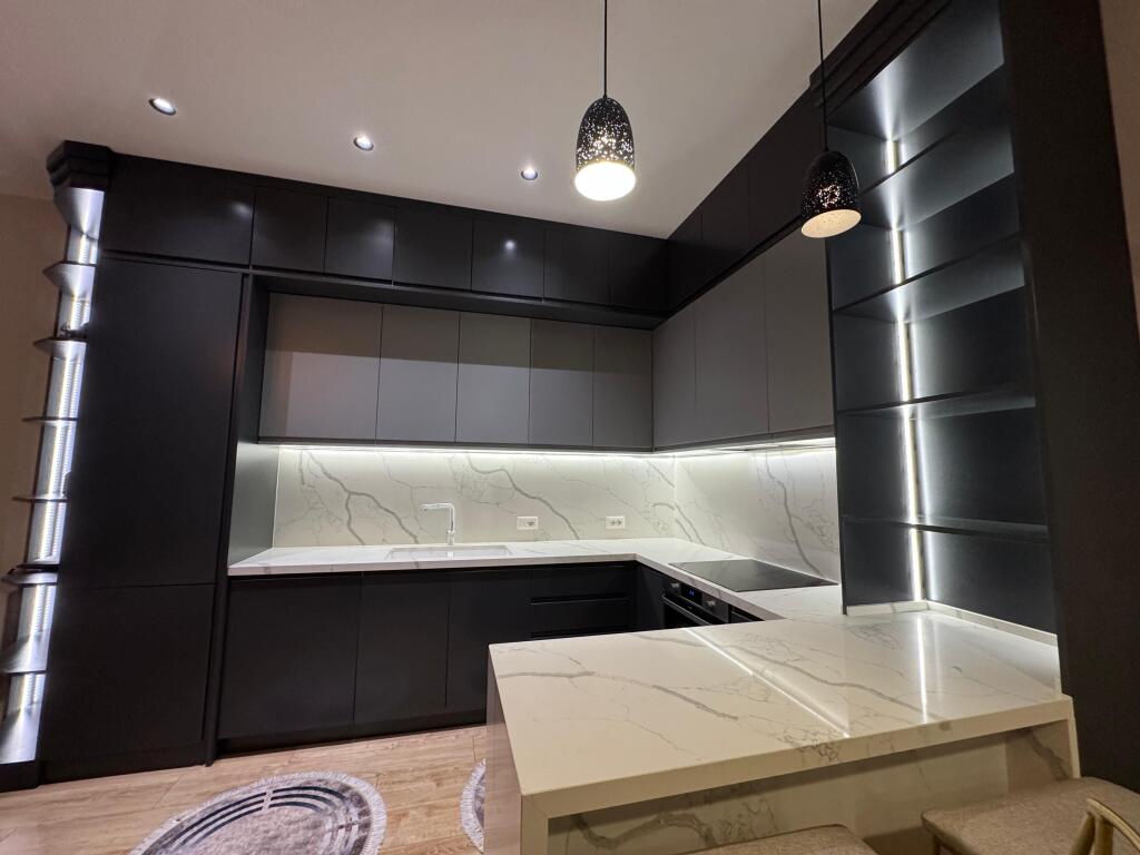 Apartment 2+1+2 for sale Square 21 Kavaja Street