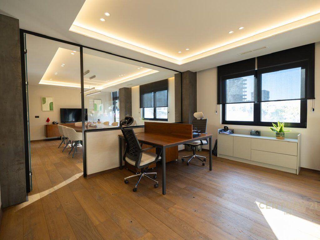 Zyre per shitje ne zemer te Bllokut