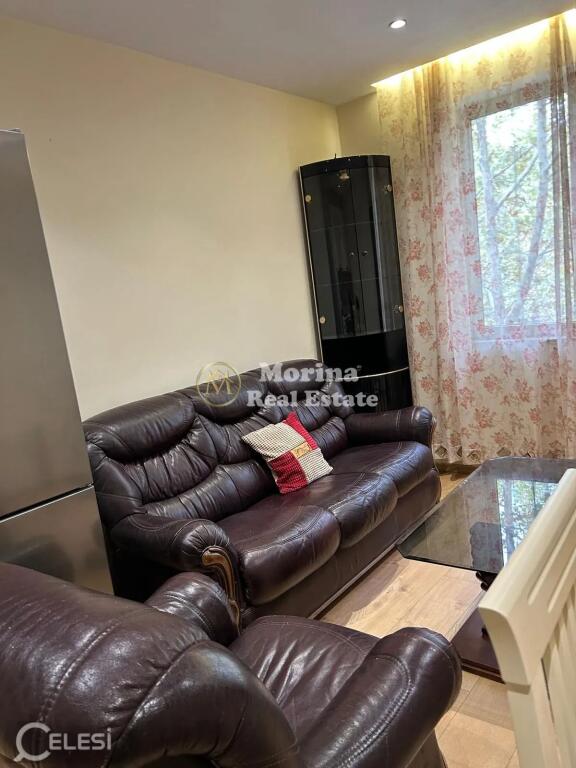 Qera Apartament 2+1, Bulevardi Bajram Currii, 550 Euro/Muaj