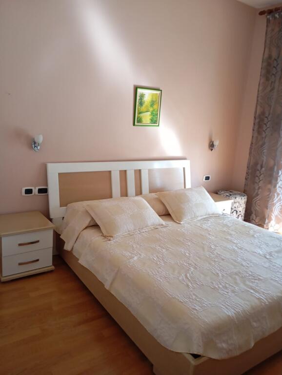 Qira 2+1 Rruga Elbasanit