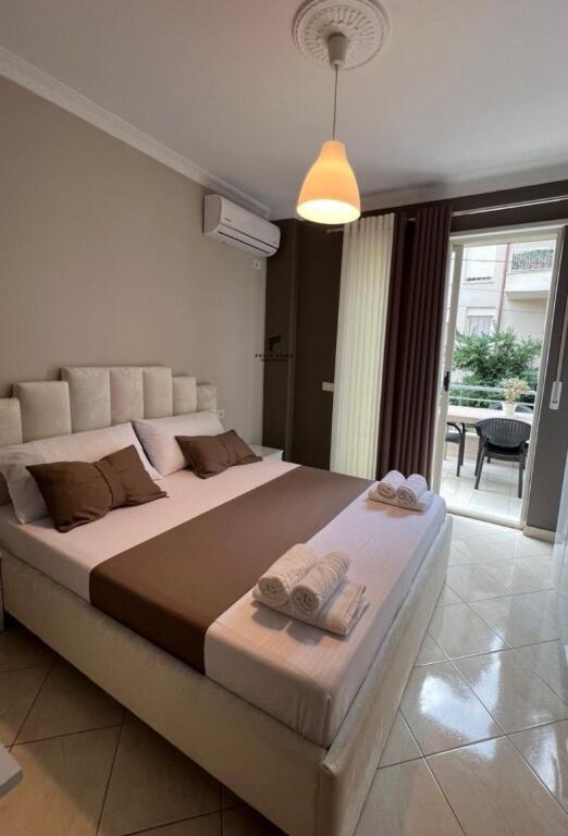 APARTMENT FOR RENT 1+1 DRY LAKE 600 EURO